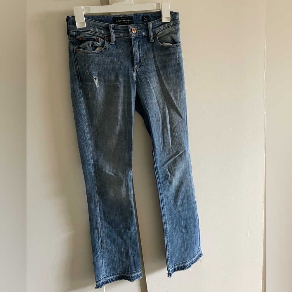 Mini bootcut mid rise jeans in great condition